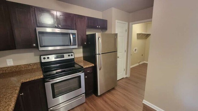 Foto del edificio - 3 Bedroom 1 Bath Apartment in Batesville