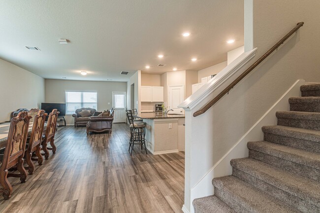 Building Photo - 8419 Cassia Cove