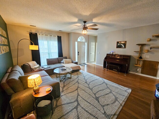 Building Photo - 307 Morgan Pines Dr