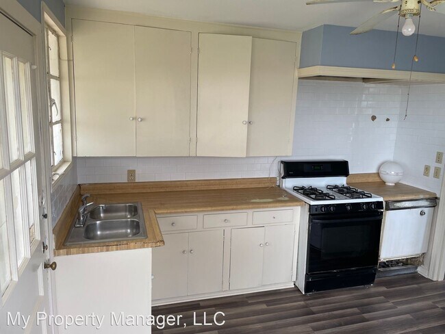 Building Photo - 2 br, 1 bath House - 1653 Jennings Street