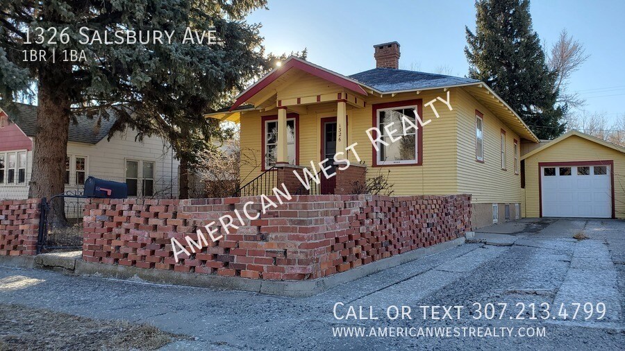 Primary Photo - 1326 Salsbury Ave