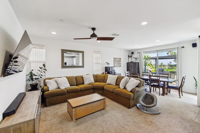 Foto del edificio - Scenic 3BR House in Oceanside
