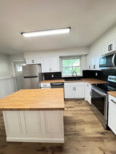 Foto del edificio - 109 Britanna Dr