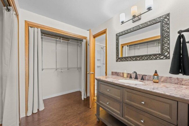 Foto del edificio - 2219 27th Ave