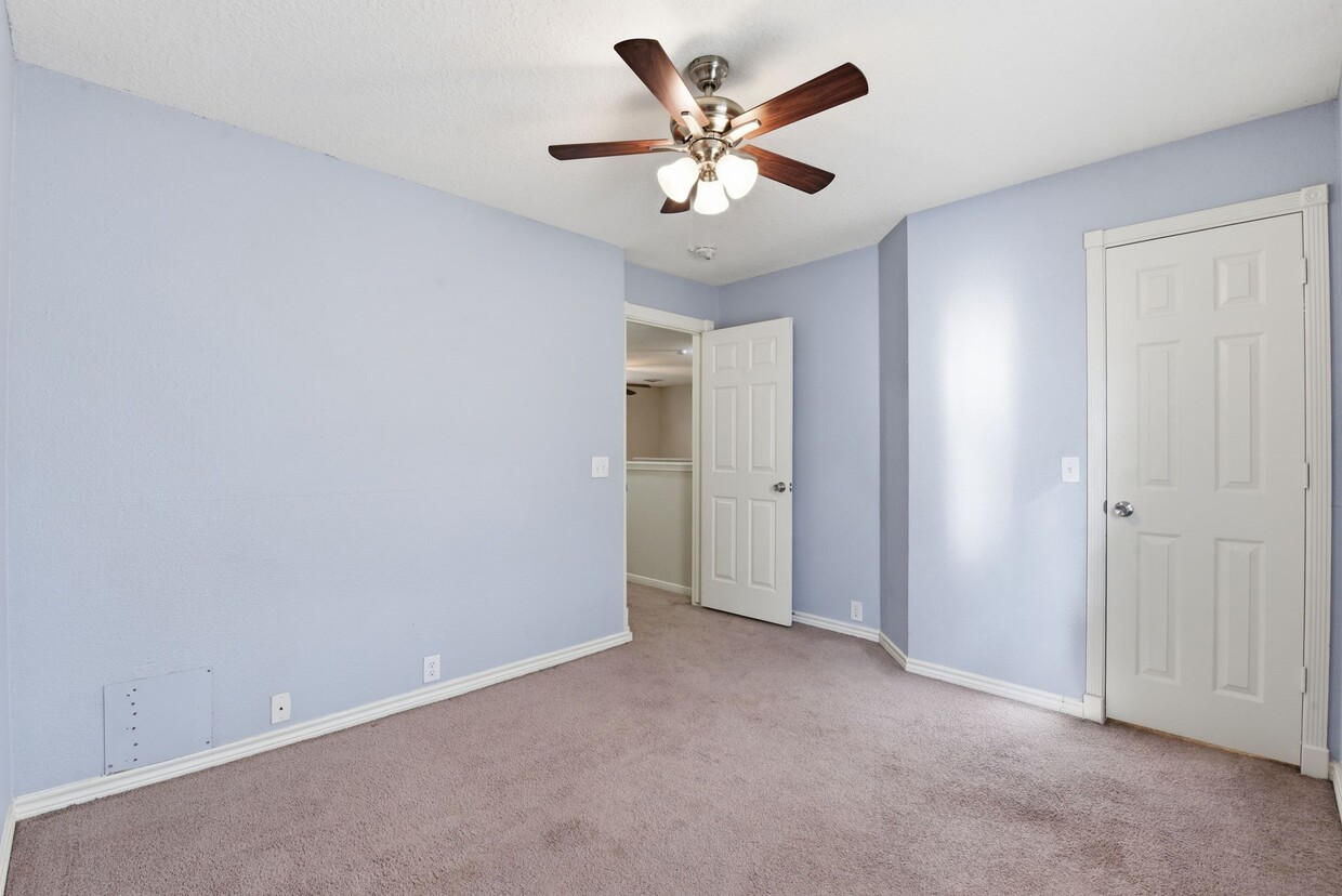 Foto del edificio - 19706 Bluff Canyon Way