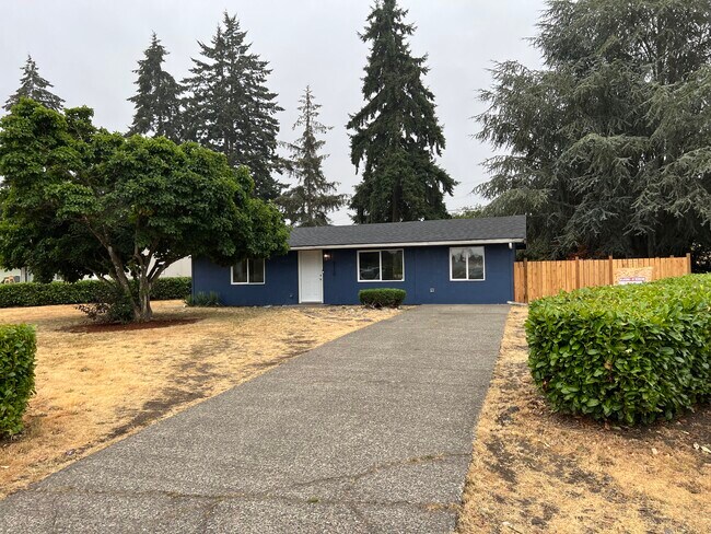 Building Photo - 5110 Diamond Blvd SW