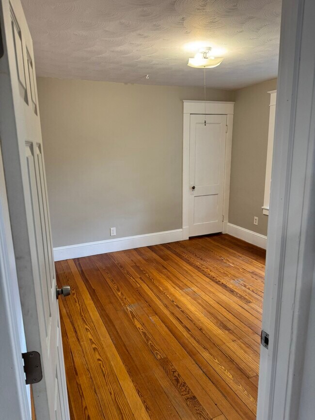 Bedroom 2 - 122 Powell Ave