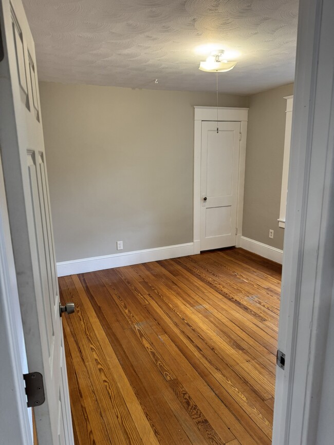 Bedroom 2 - 122 Powell Ave