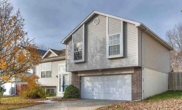 Building Photo - 6206 N 131st Ave