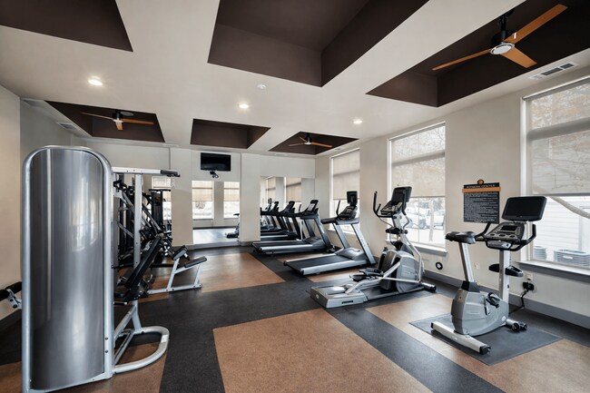 Foto del edificio - Encore 281 Apartments