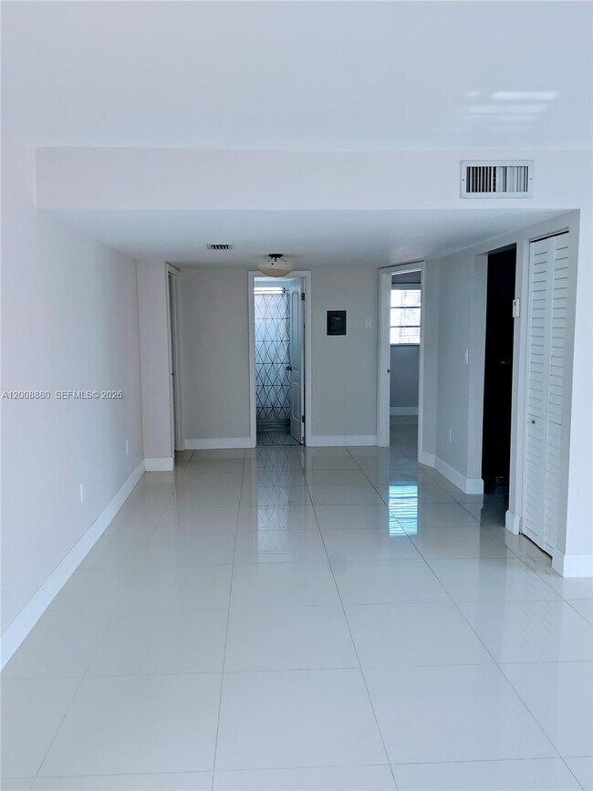 Foto del edificio - 1617 Jefferson Ave
