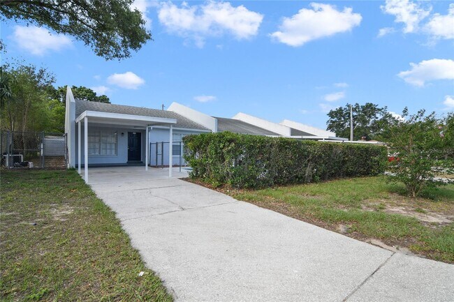 Building Photo - 495 Arneson Ave