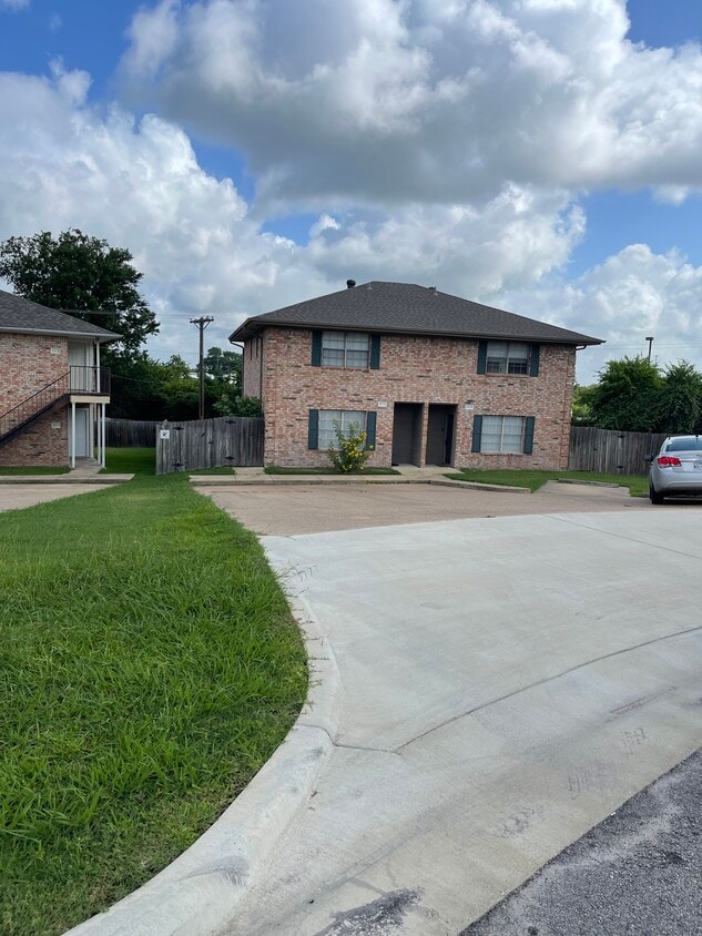 Photo - 1205 Vinyard Ct (College Station, TX)