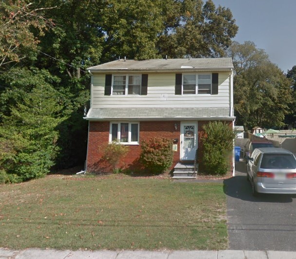 Primary Photo - 307 Cornell Rd