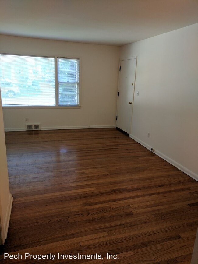 Foto del edificio - 717 E Henry Clay St