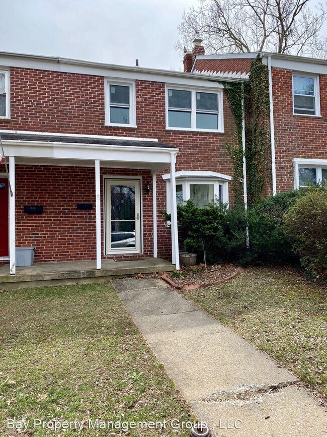 Building Photo - 3 br, 1.5 bath House - 125 Marburth Ave