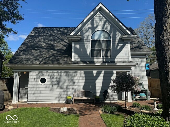 Foto del edificio - 1219 Alabama St