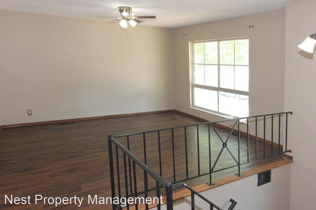 Building Photo - 4 br, 2 bath House - 4 Regal Ln