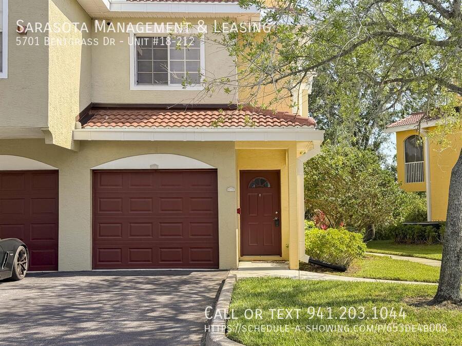 Foto principal - 5701 Bentgrass Dr