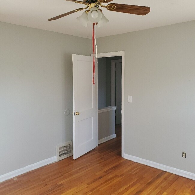 Foto del edificio - 2 BDRM DUPLEX FOR RENT