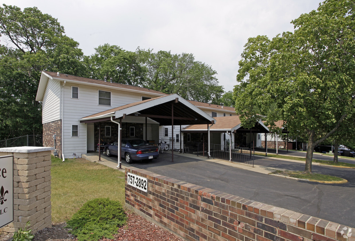 Building Photo - Hamilton Terrace Apartments