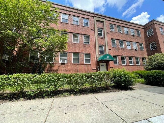 Foto del edificio - 98 Morton St