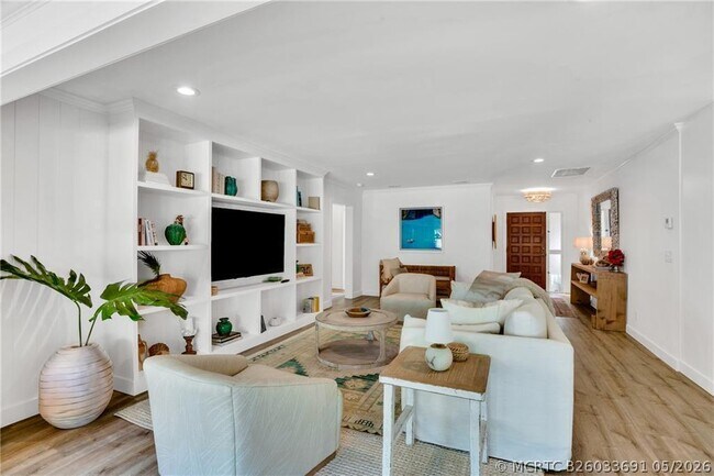 Foto del edificio - 1830 E Sandpiper Rd