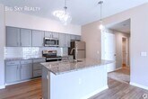 Foto principal - 307 W Johnstown Rd