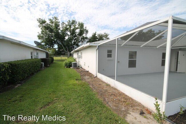 Building Photo - 3 br, 2 bath House - 2965 Poplar Ave