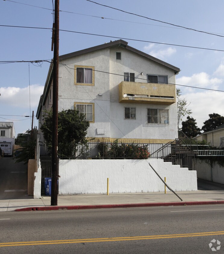 Foto del edificio - 606 N Virgil Ave