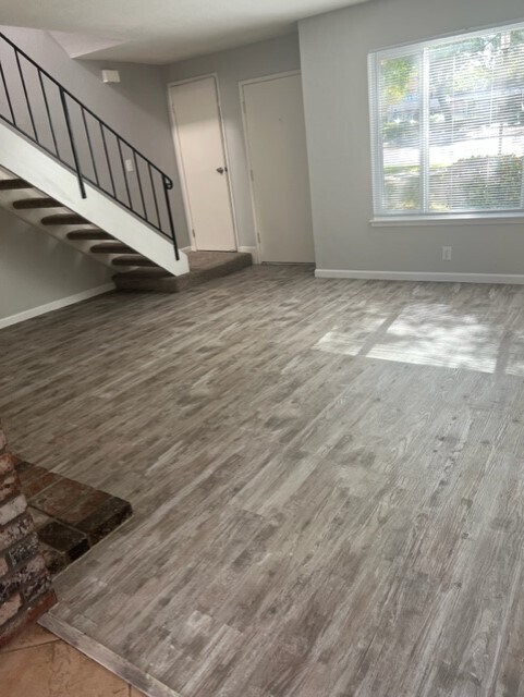 Building Photo - 1511 Schenone Ct