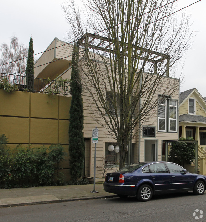 Foto del edificio - 2173 NW Everett St