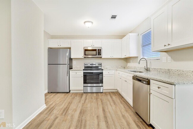 Foto del edificio - 3766 Chimney Ridge Ct