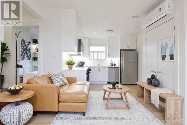 Photo du bâtiment - 4 Benson Ave