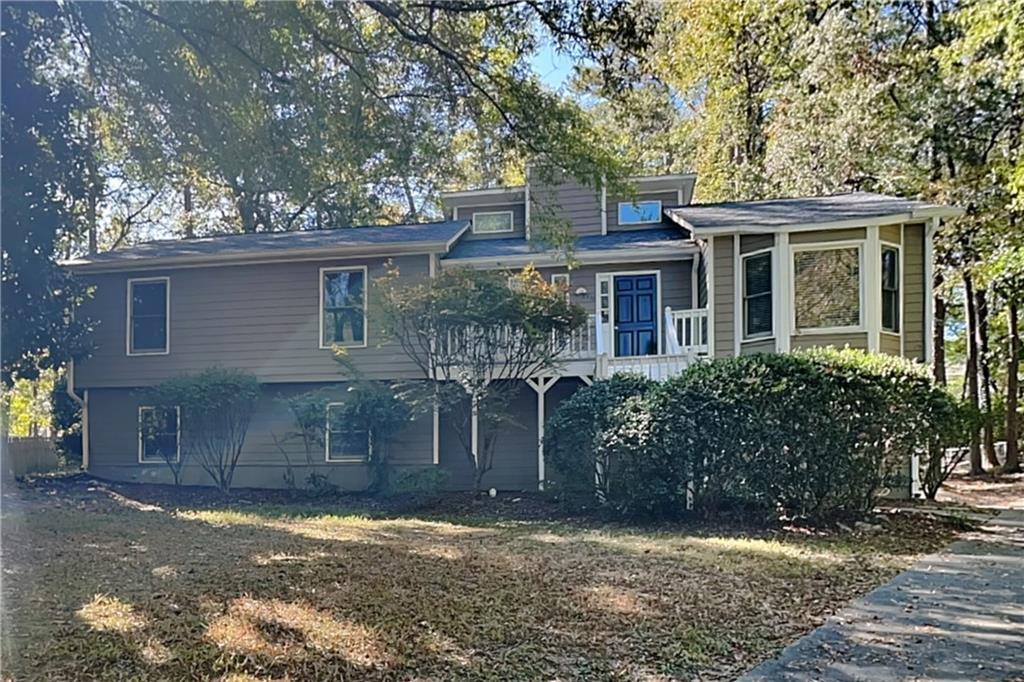 Primary Photo - 2530 Lorne Ct SW