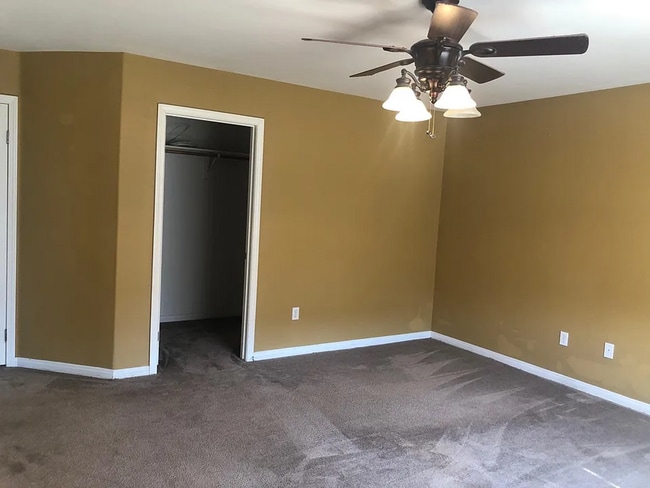 Building Photo - COMING SOON! Single family home in the SW