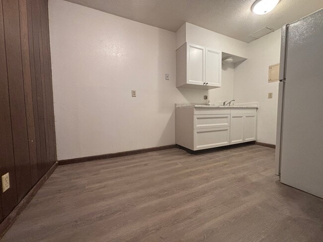 Building Photo - 1340 8th Ave