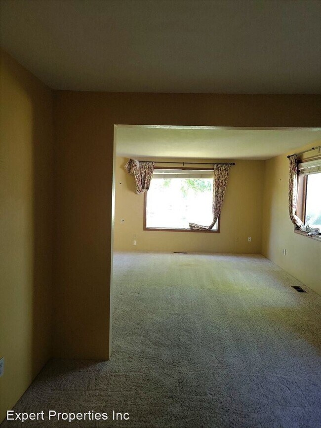 Building Photo - 3 br, 2 bath House - 2316 Derry Ct