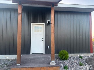 Building Photo - 151 Equestrian Ln
