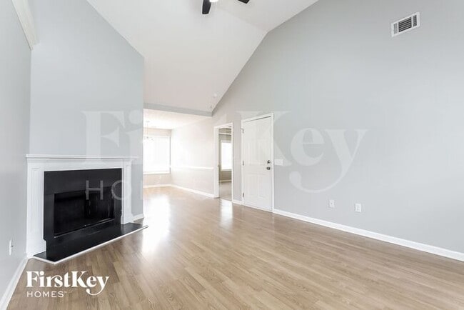 Building Photo - 163 Jimmy Reynolds Dr