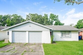 Building Photo - 16619 Barcelona Dr