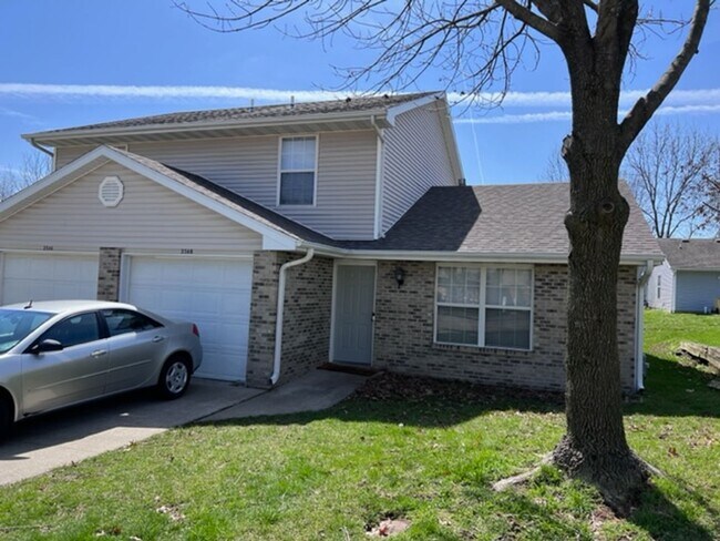 Foto del edificio - 3566-3568 Prescott Dr