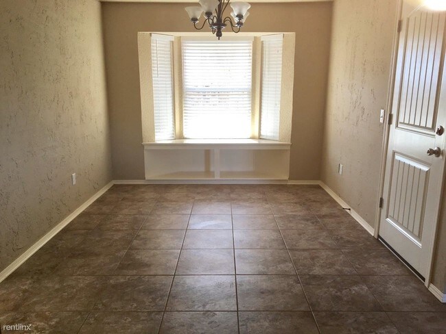 Foto del edificio - 3 br, 2 bath House - 617 SW 7th St