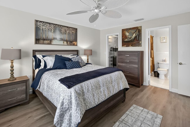 Foto del edificio - 13765 Flora Pl