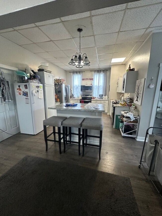 Foto del edificio - 1009 S 7th St