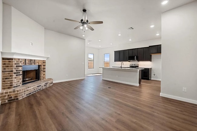 Building Photo - 2024 New Build in Wolfforth | Open Concept, Cul-de-Sac & Modern Finishes