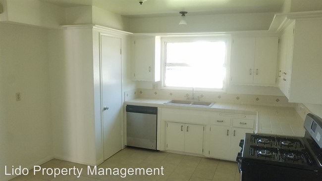 Building Photo - 3 br, 1.5 bath House - 12241 Browning Rd.