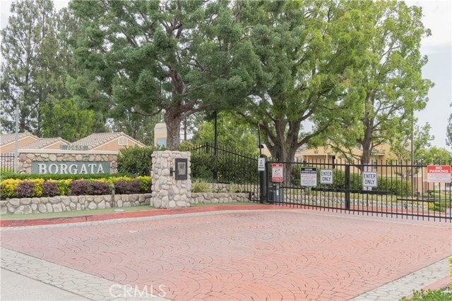 Primary Photo - 10655 Lemon Ave
