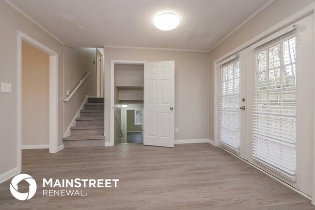 Foto del edificio - 2826 Bretton Dr