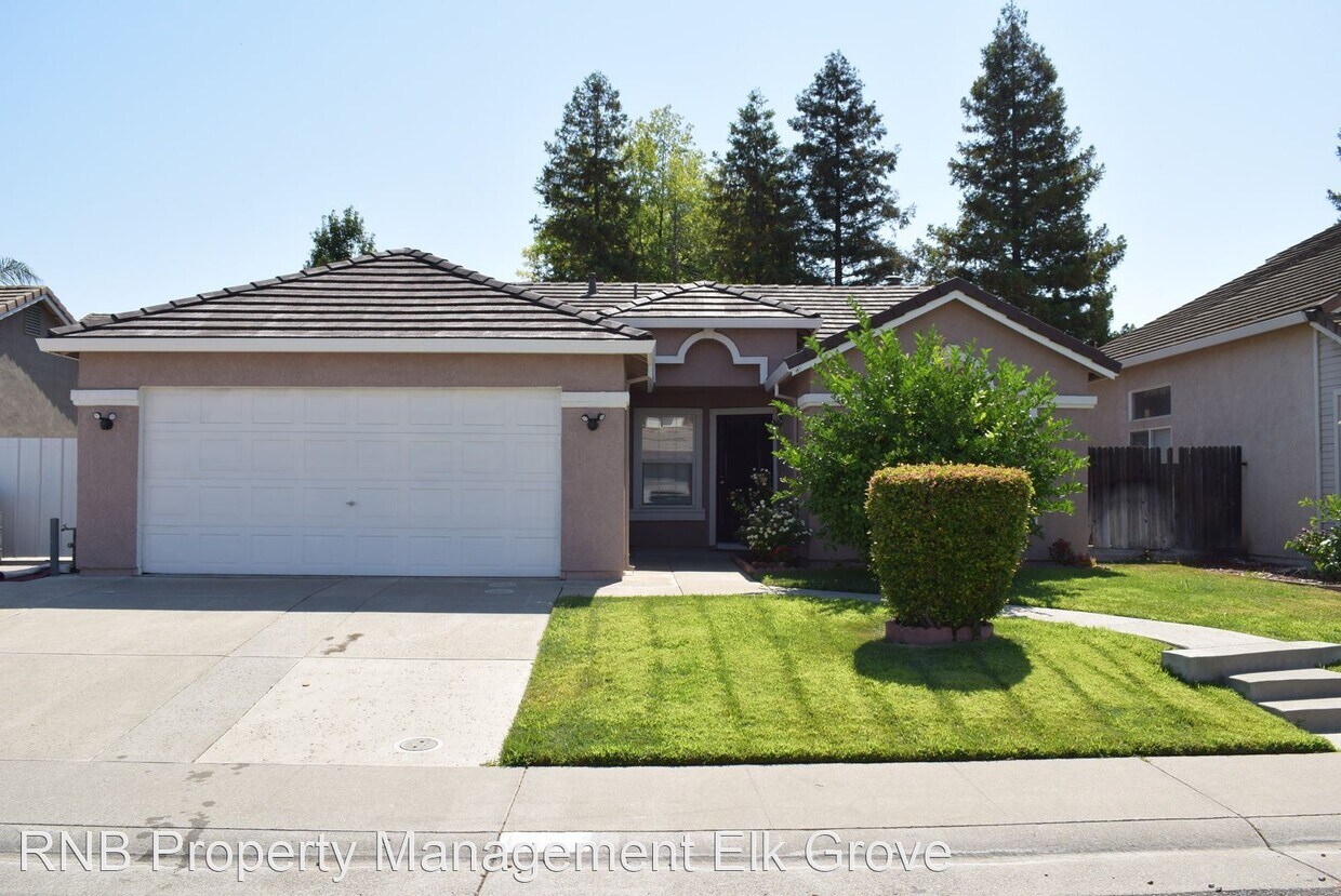 3 br, 2 bath House 8425 Winterberry Drive House Rental in Elk Grove